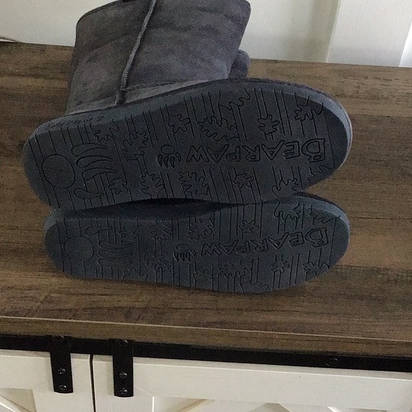 Bearpaw Elle tall boots size 8 - Picture 3 of 4